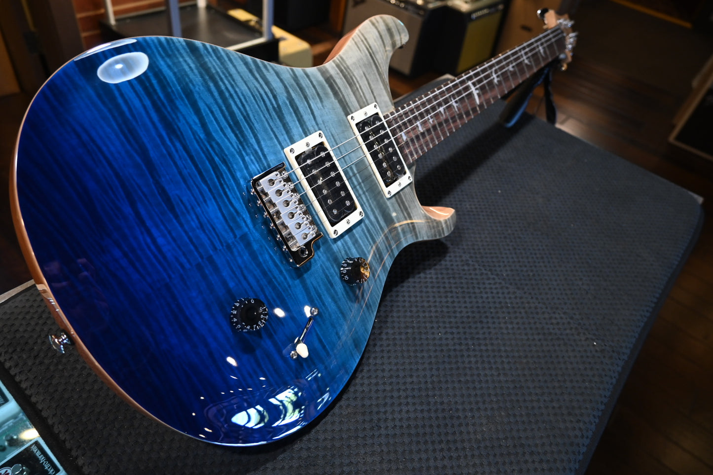 PRS SE Custom 24 Limited - Blue Fade Guitar #8980 - Danville Music