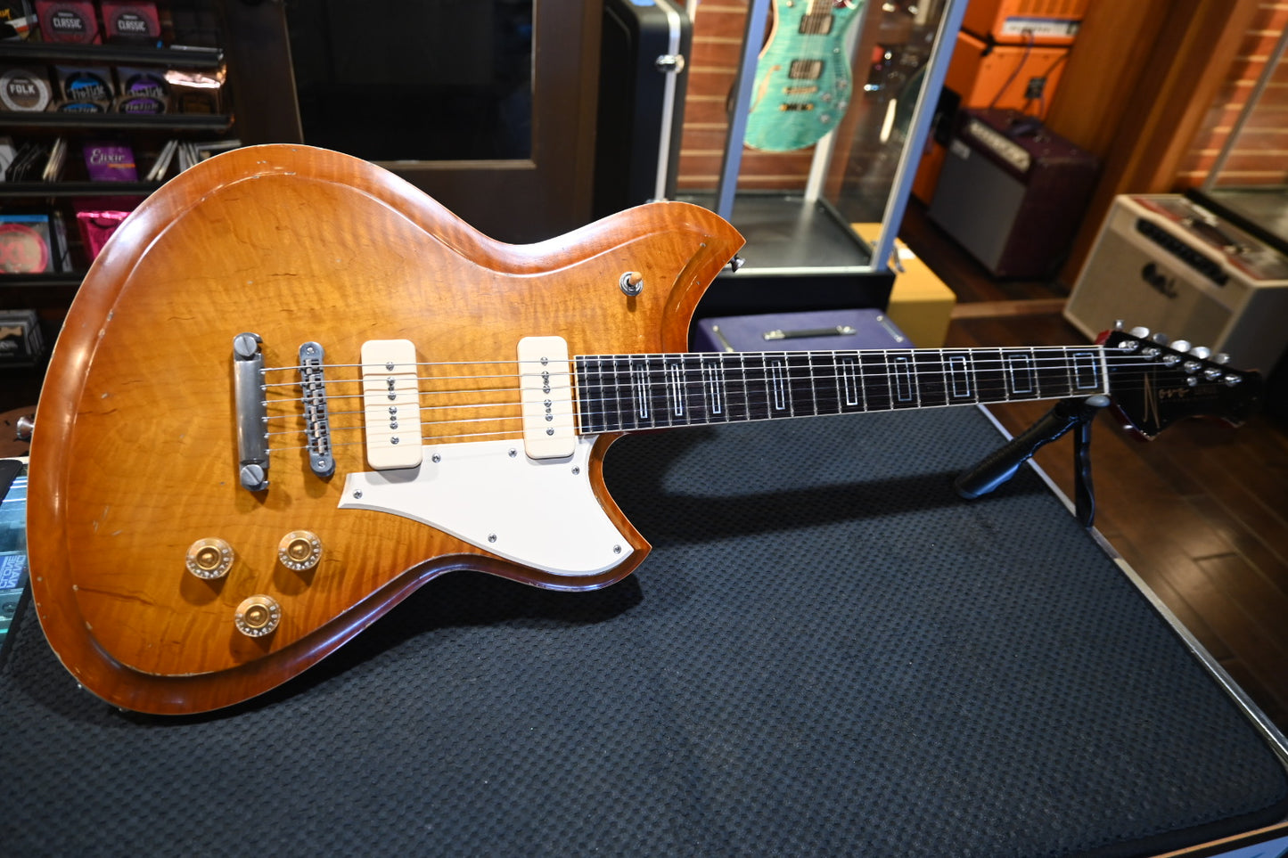 Novo Chambered Serus P2 Dealer Limited - Faded Tea Burst Guitar #5685