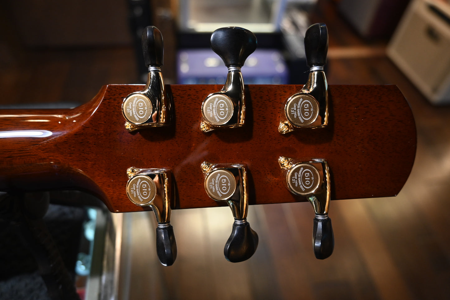 Santa Cruz Fingerstyle Model Orcas Island Cedar/Indian Rosewood Guitar #1431