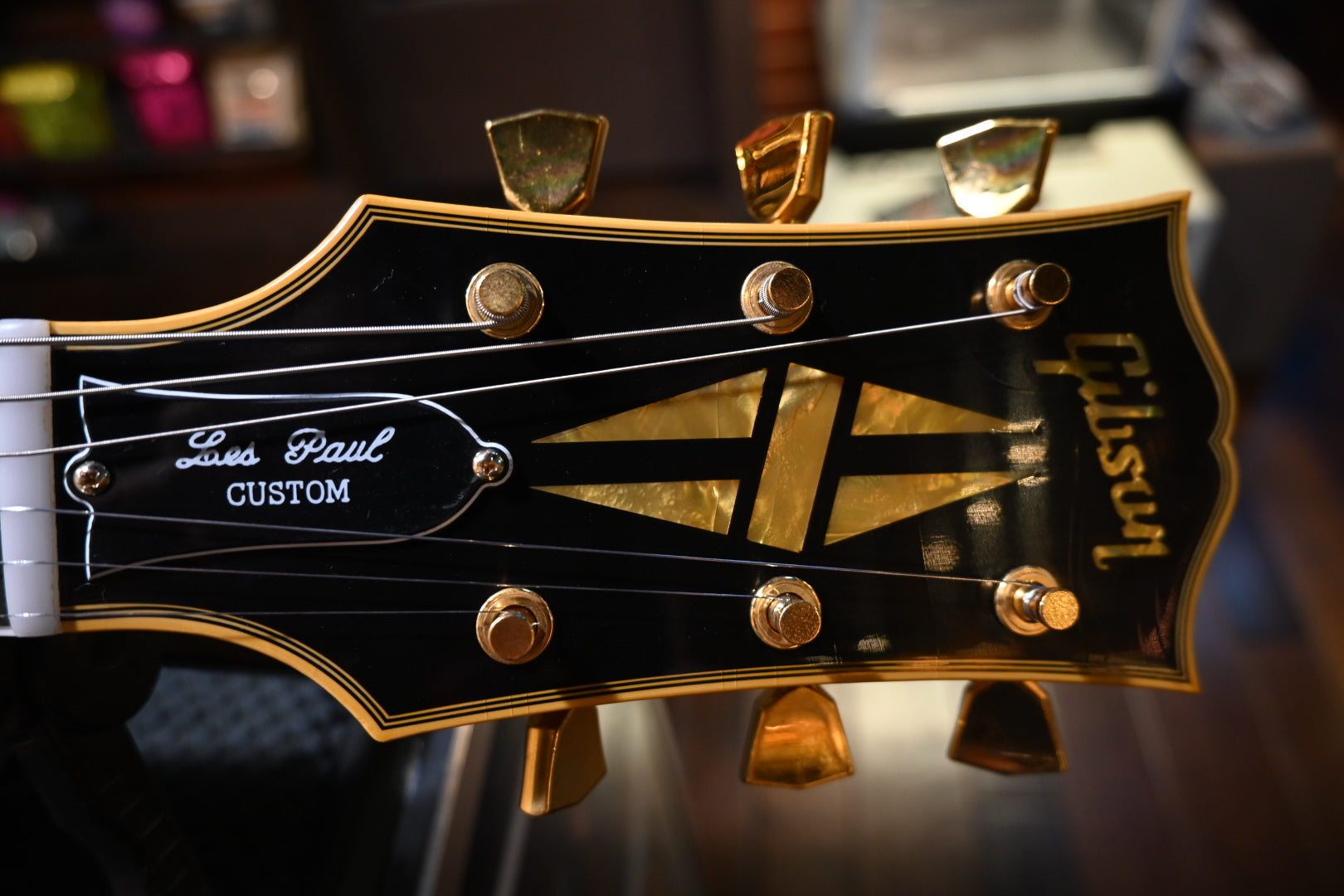 Gibson Custom Shop 1968 Les Paul Standard Reissue Bigsby Ultra Light Aged - Double Gold Guitar #1138 - Danville Music