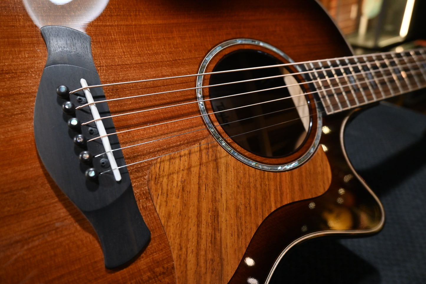 Taylor Builder’s Edition 814ce 2025 Sinker Redwood/Honduran Rosewood - Kona Edgeburst Guitar #5035