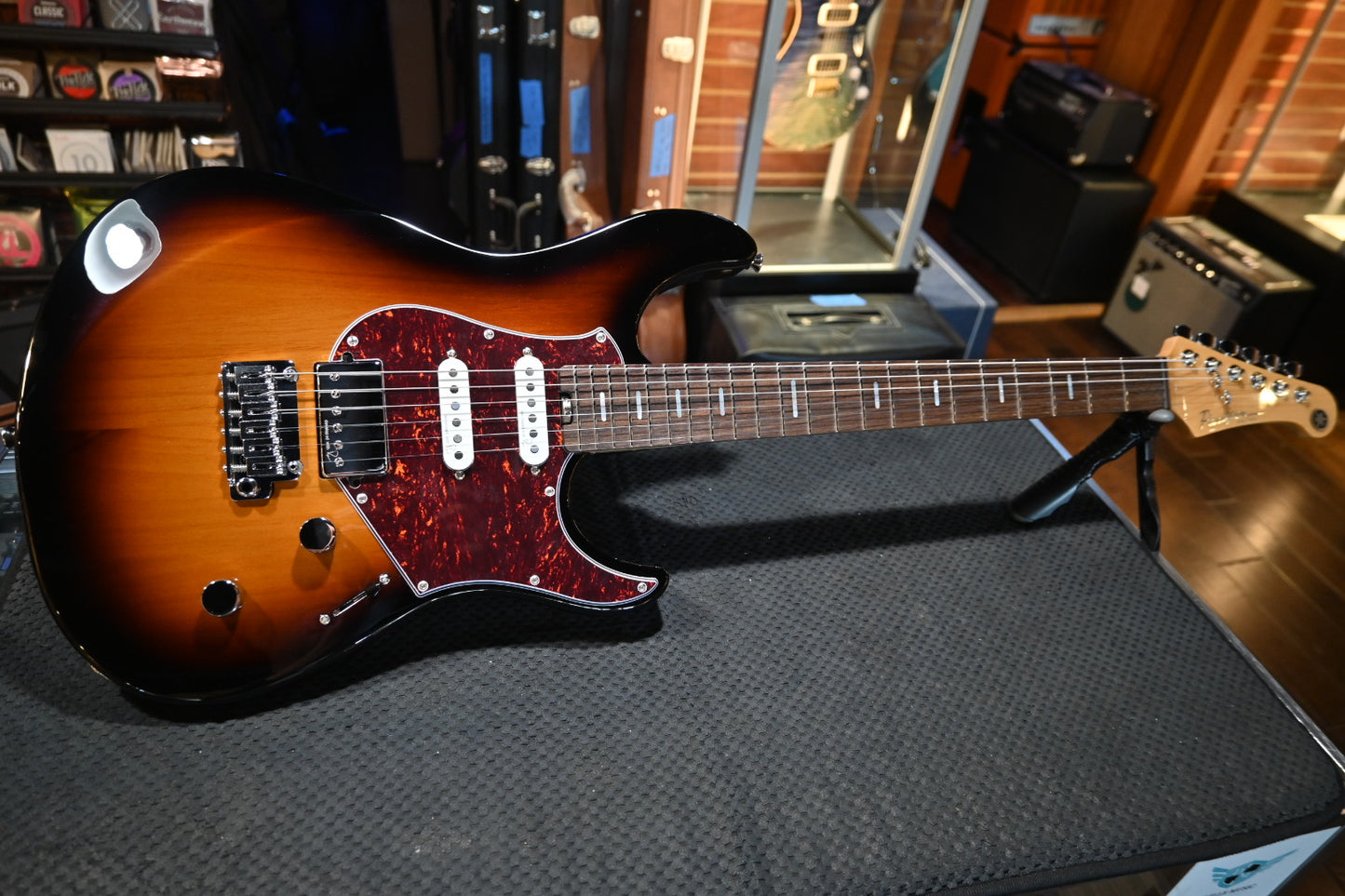 Yamaha Professional PACP12 - Desert Burst Guitar #138E
