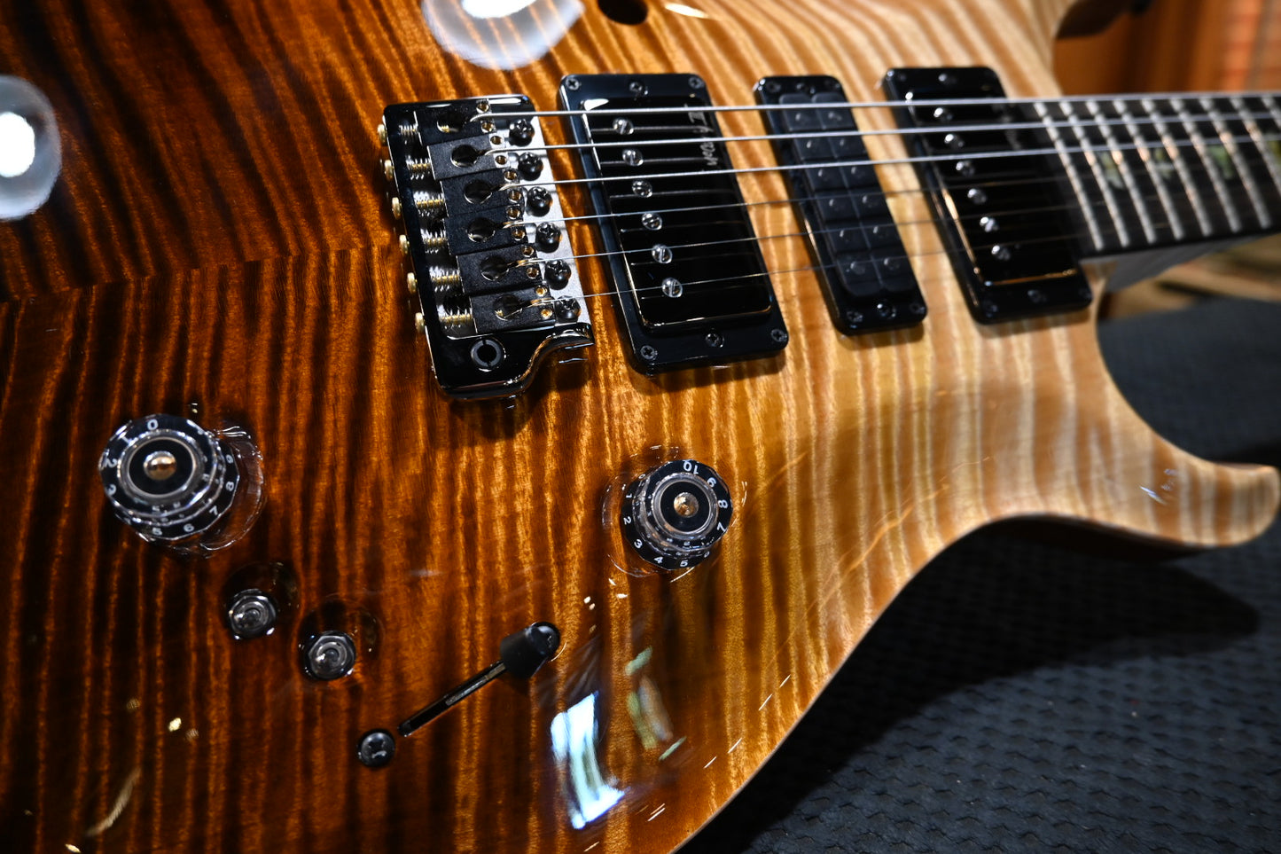 PRS Wood Library Special Semi-Hollow Danville Music 35th Anniversary Artist Top - Sandstorm Fade Guitar #6050 - Danville Music