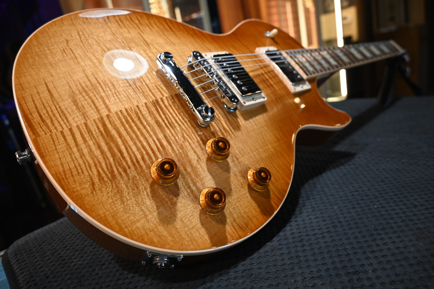 Gibson Les Paul Standard 2017 - Mojave Burst Guitar #8770 - Danville Music
