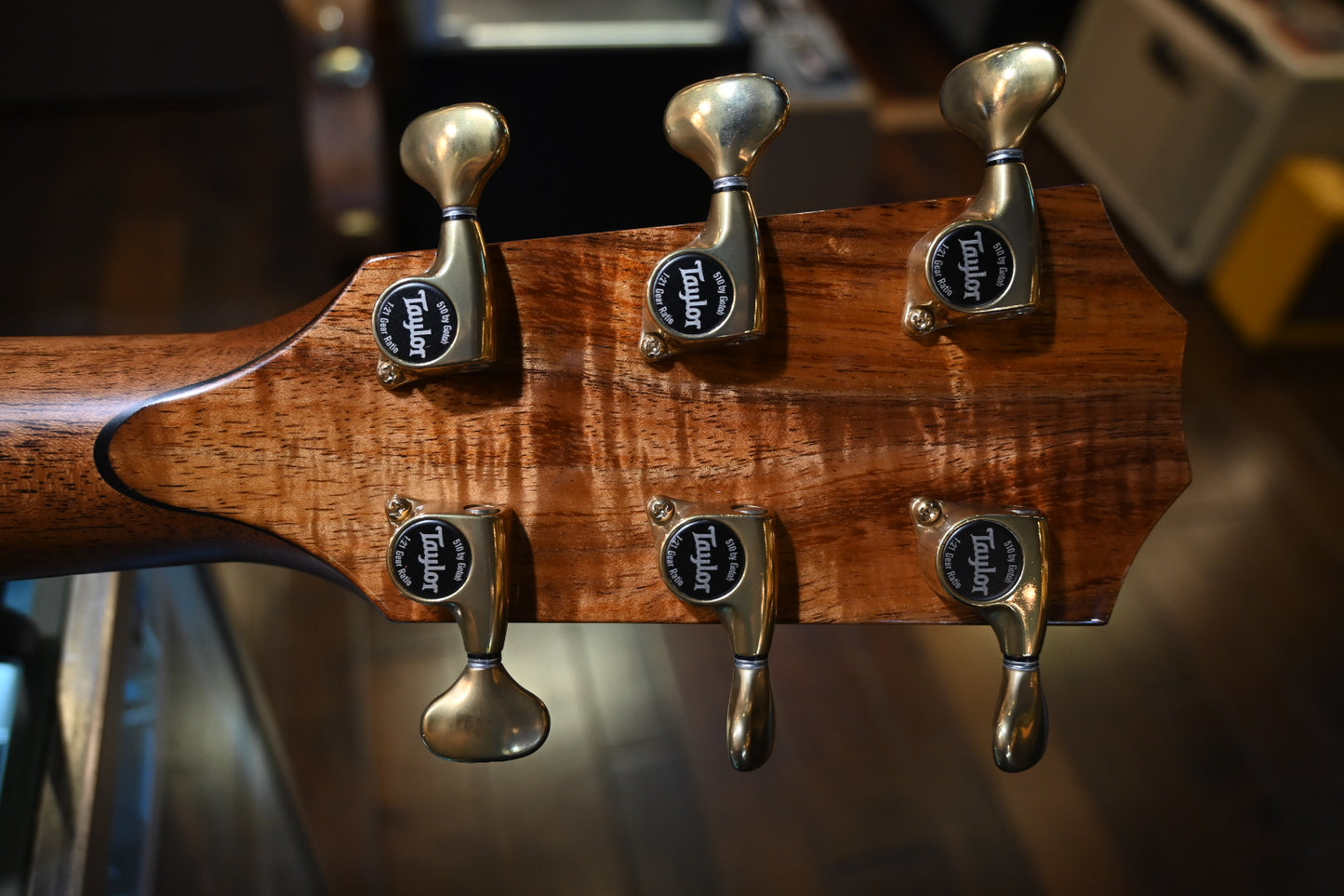 Taylor Custom Jumbo Koa/Koa Catch #6 - Natural Guitar #6092
