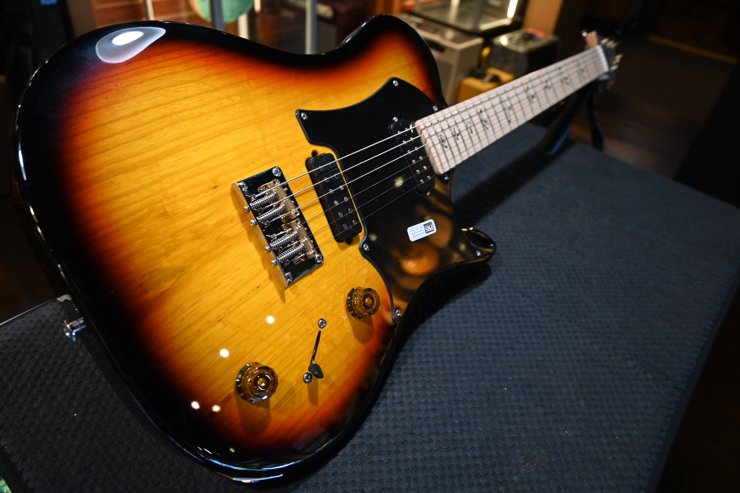 PRS Myles Kennedy 2024 - Tri-Color Burst Guitar #1735 - Danville Music