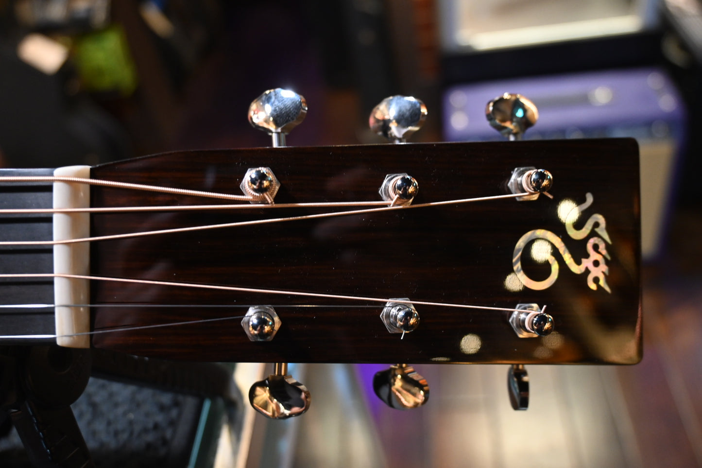 Santa Cruz OM Pre-War 2023 Adirondack Spruce/Indian Rosewood Guitar #5912 - Danville Music