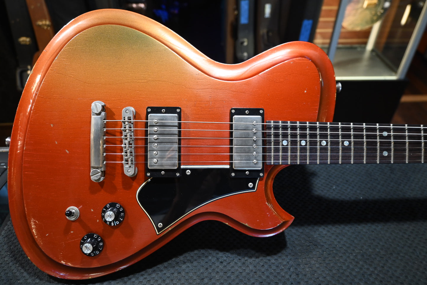 Novo Nucleus Solus H2 - Faded Sparkling Burgundy Guitar #1145 - Danville Music