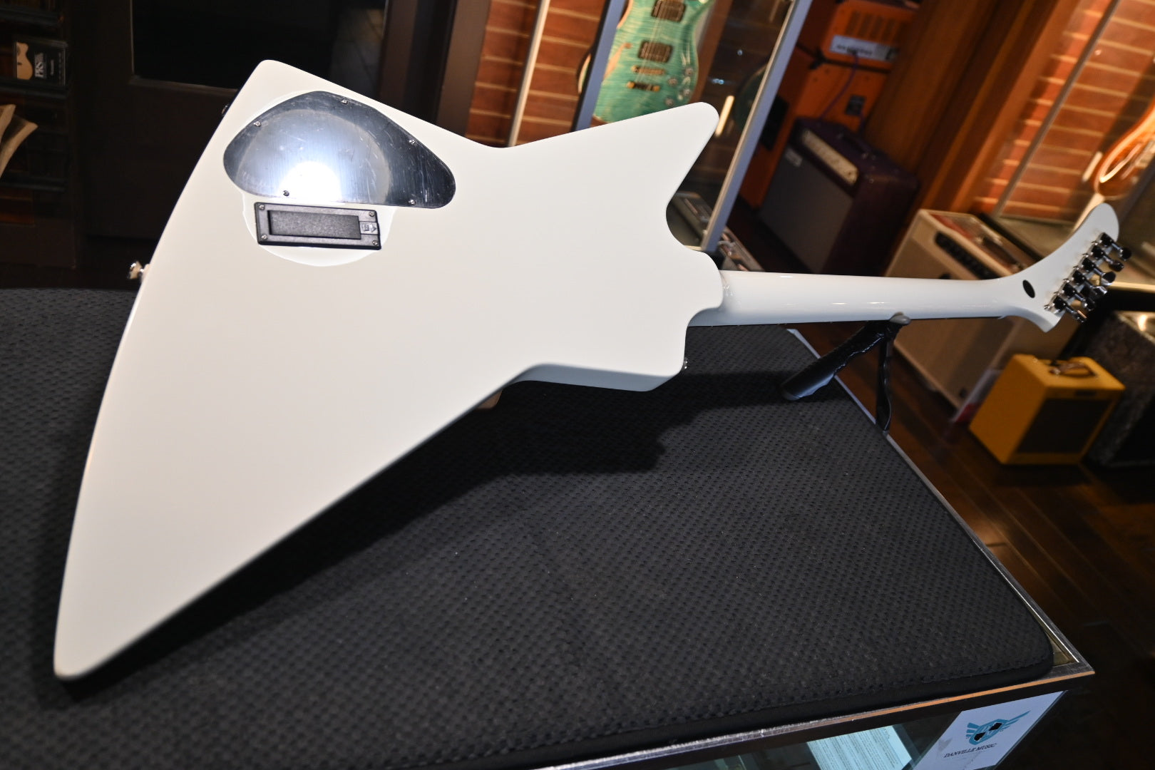 Epiphone Explorer ‘80s EMG - Classic White Guitar #1439 - Danville Music