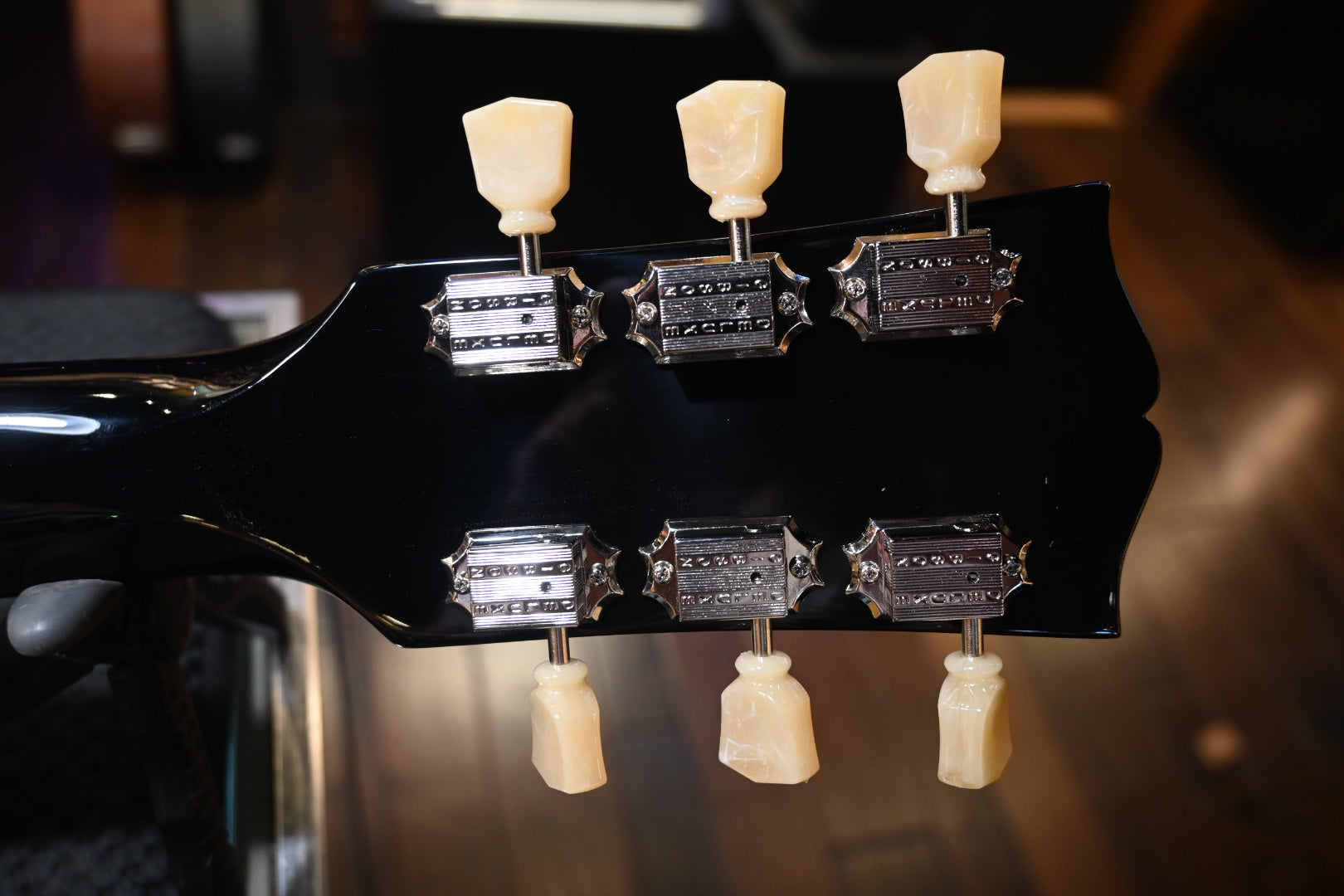 Gibson Les Paul Studio - Ebony Guitar #0146 - Danville Music