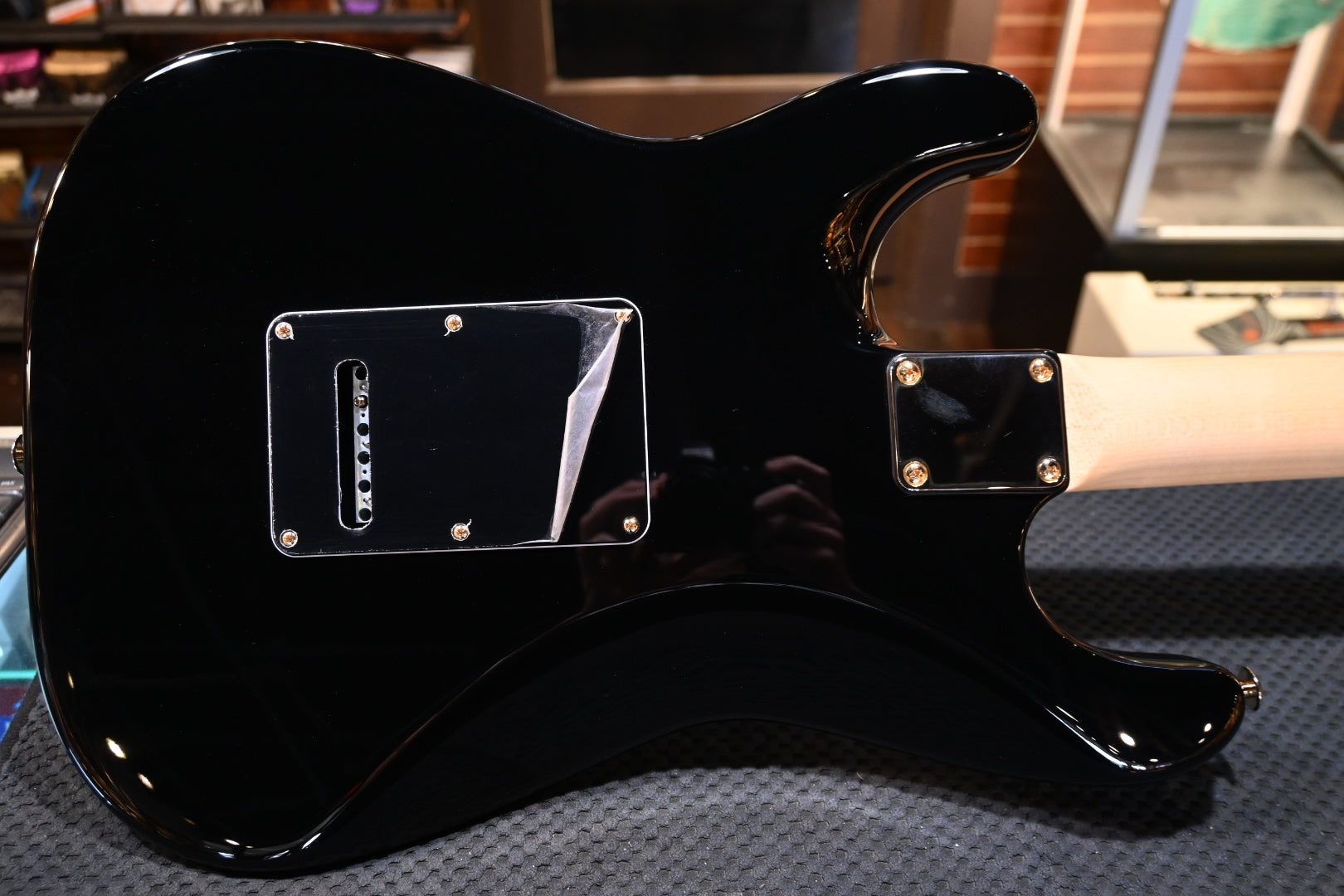 Suhr Custom Classic S - Black Guitar #2914 - Danville Music