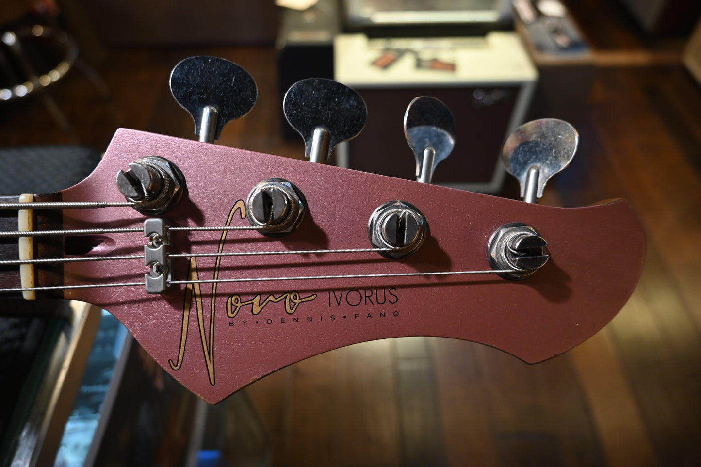 Novo Ivorus Bass - Burgundy Mist Bass #6343 - Danville Music