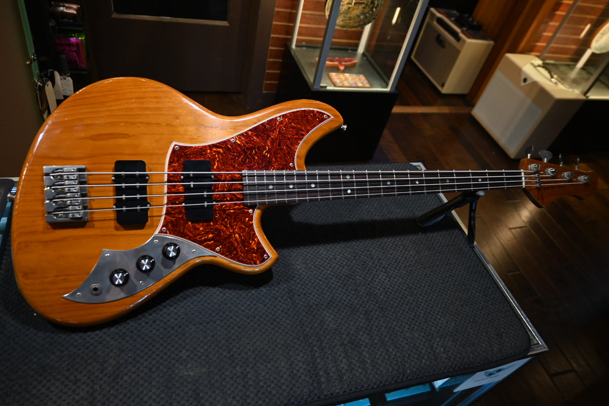 Novo Ivorus Bass - Amber Bass Guitar #1360