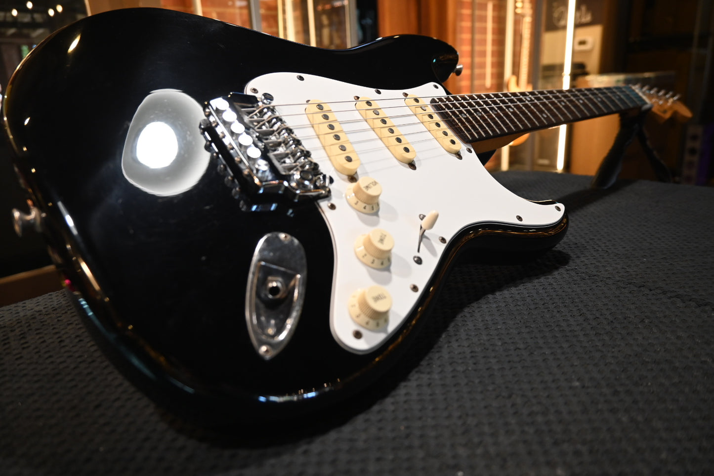 Fender Contemporary Stratocaster MIJ 1986 - Black Guitar #2362 - Danville Music