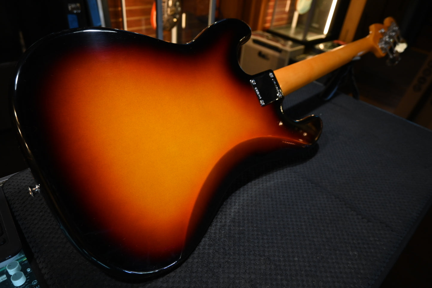 Fender James Jamerson 1962 Precision Bass - 3-Tone Sunburst Bass #0069