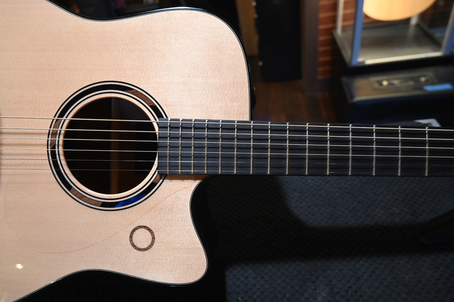 Yamaha TAG3 C TransAcoustic Guitar