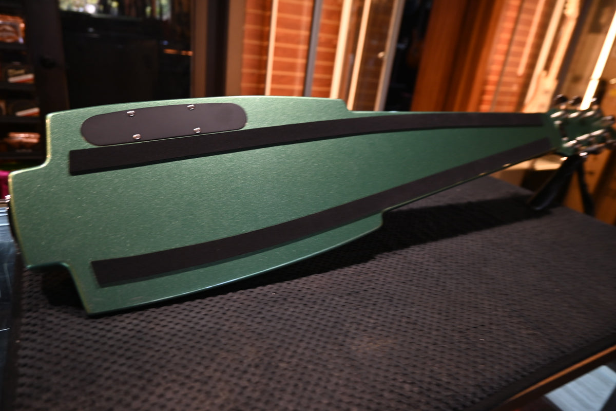 Duesenberg Fairytale 2026 - Catalina Harbor Green Guitar #2585