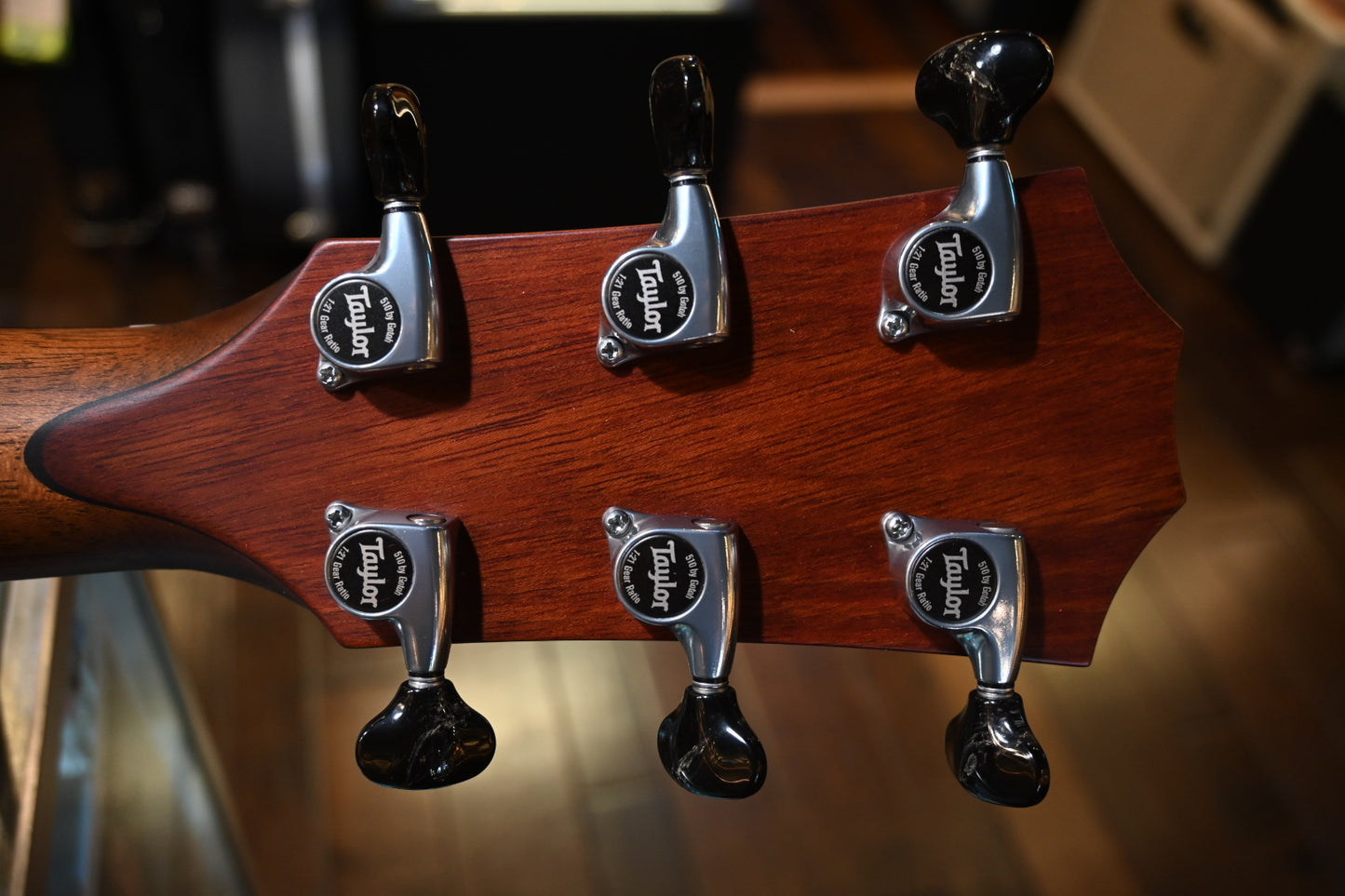 Taylor Custom GO Grand Orchestra Bearclaw Spruce/Indian Rosewood Catch #22 - Aged Toner Guitar #6094