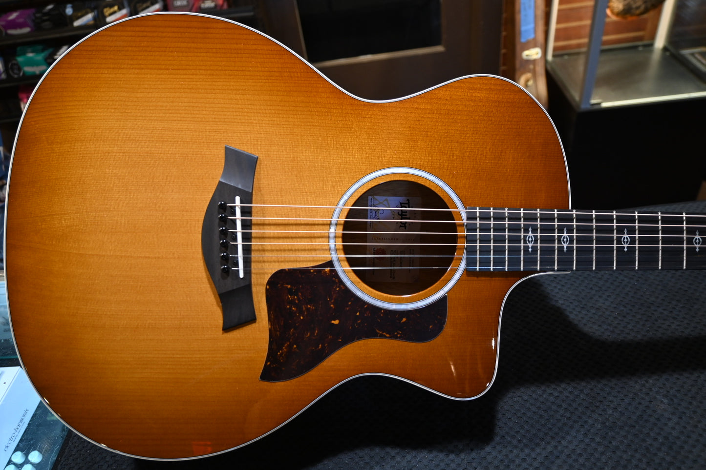 Taylor 214ce-K DLX Special Edition - Honeyburst Guitar #6451