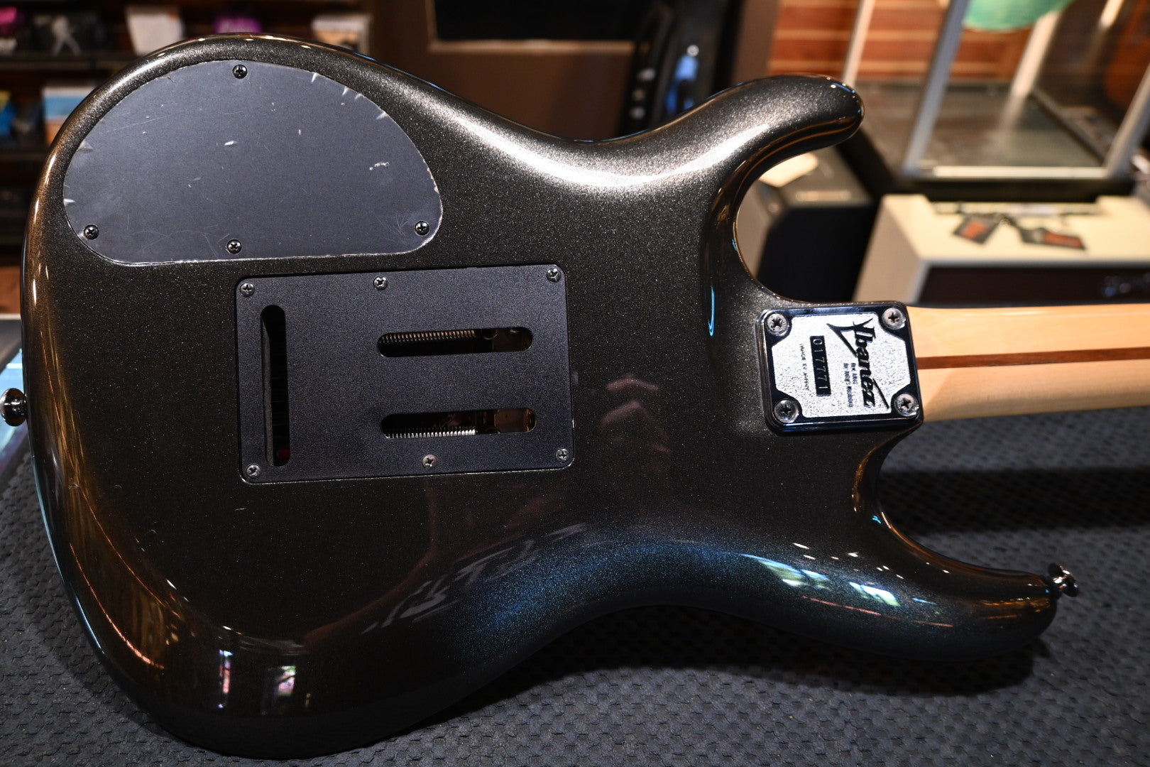 Ibanez JS1000 2007 - Black Pearl Guitar #8457 - Danville Music