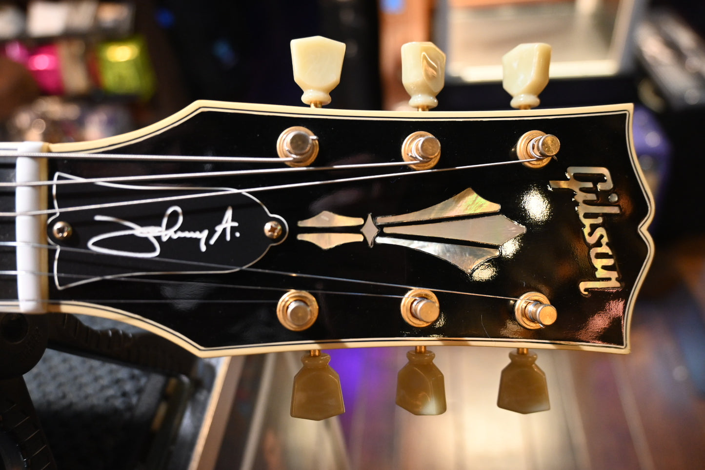Gibson Custom Shop Johnny A - Sunset Glow Guitar #881