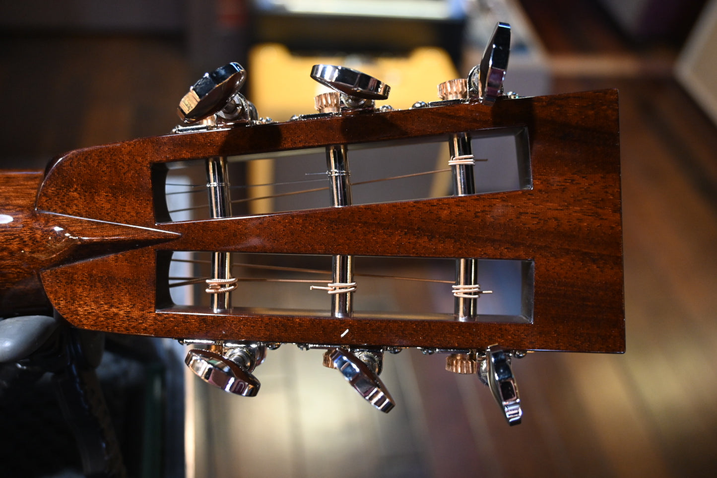 Collings OO2H T Adirondack Spruce/Indian Rosewood Guitar #6192 - Danville Music