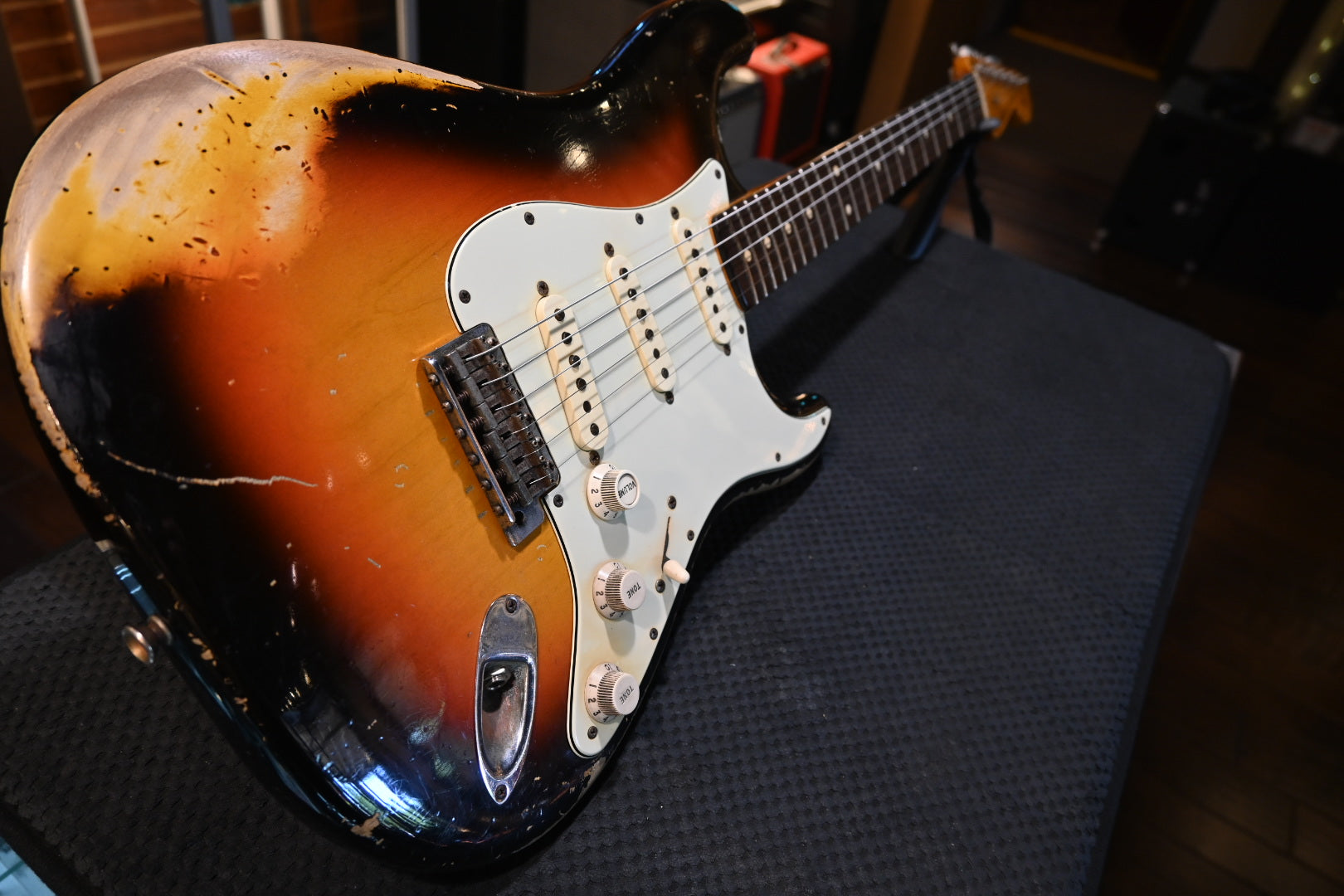 Fender Custom Shop John Cruz Masterbuilt 1960 Stratocaster Relic 2013 - 3 Color Sunburst Guitar #2217 - Danville Music