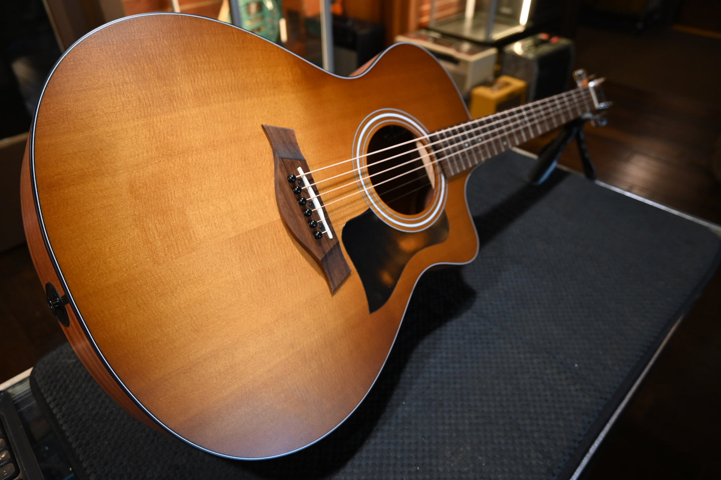 Taylor 112ce Special Edition - Honeyburst Guitar #6499