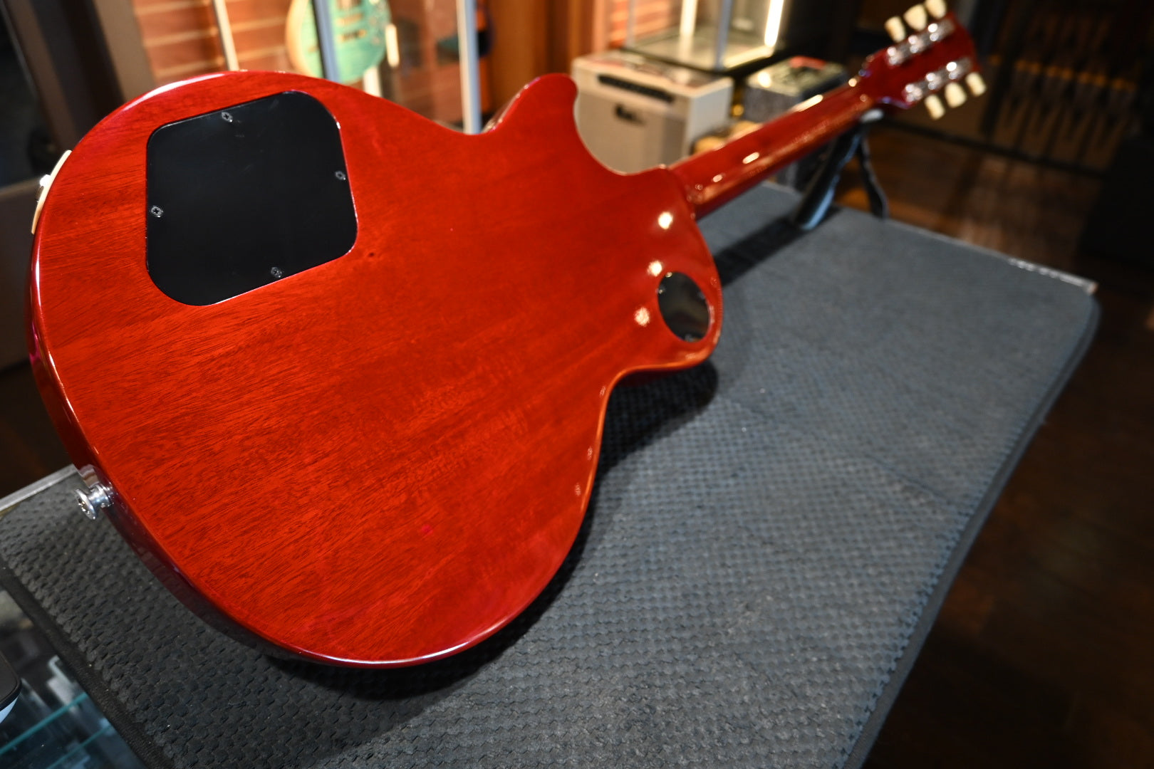 Gibson Les Paul Studio 2024 - Wine Red Guitar #0267 - Danville Music