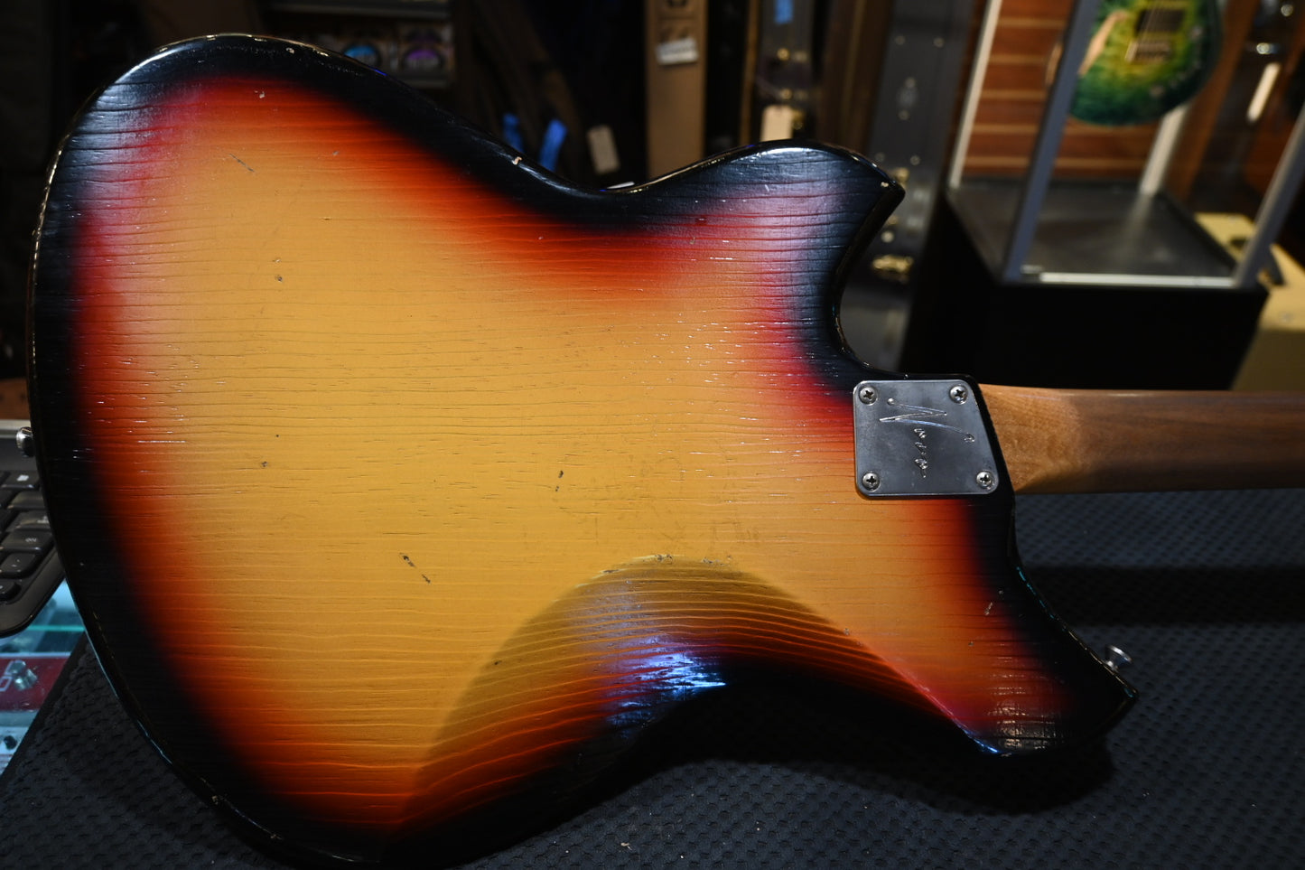 Novo Nucleus Serus J - ‘64 3-Tone Burst Guitar #4512