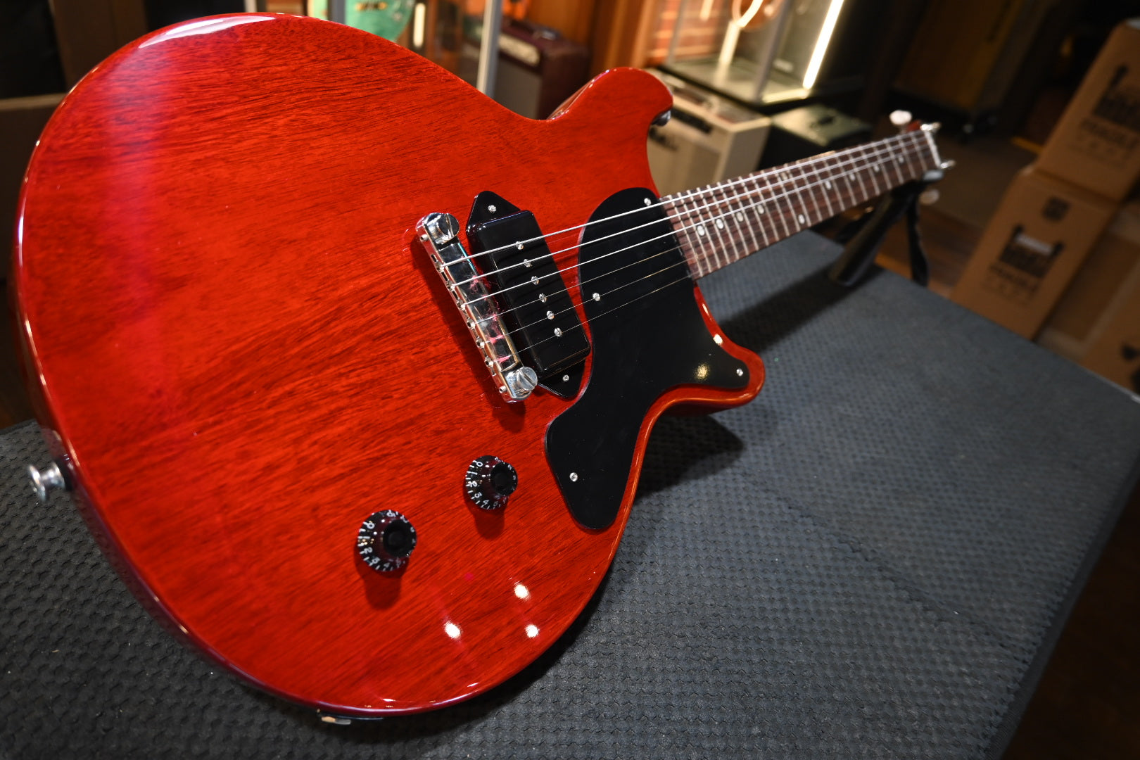Gibson Les Paul Junior Double Cutaway Vintage Cherry Guitar 0013