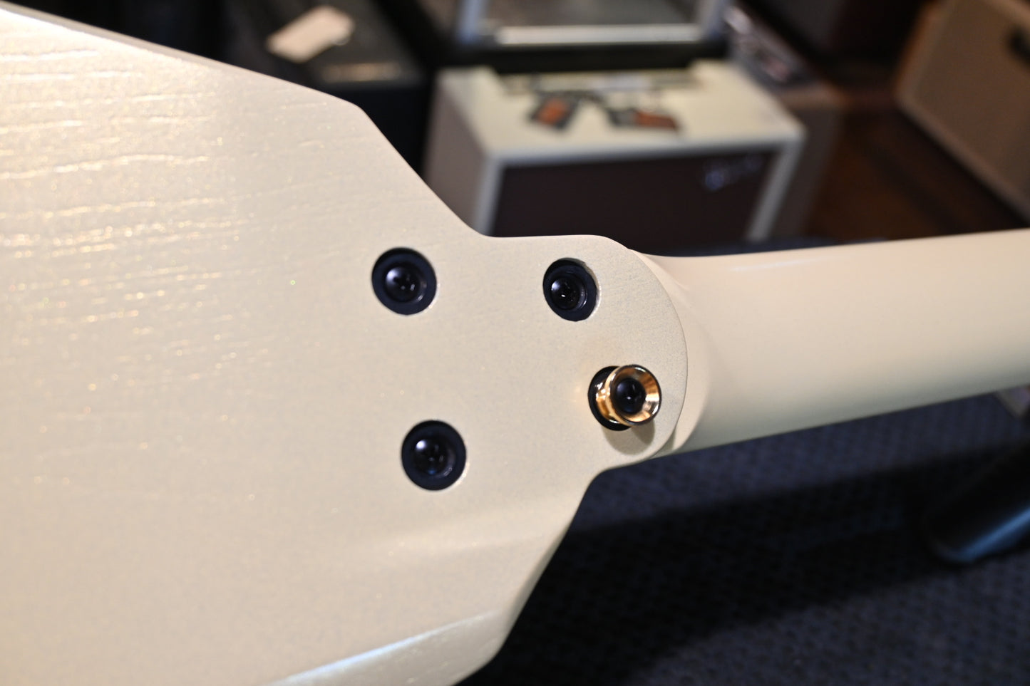 Dunable Asteroid VI Bass - Shiny Butter Bass #5464 - Danville Music