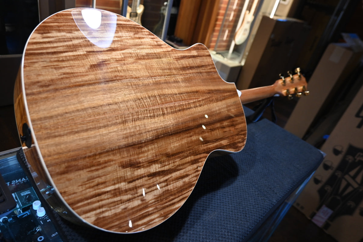 Taylor 214ce-K DLX Guitar #6446