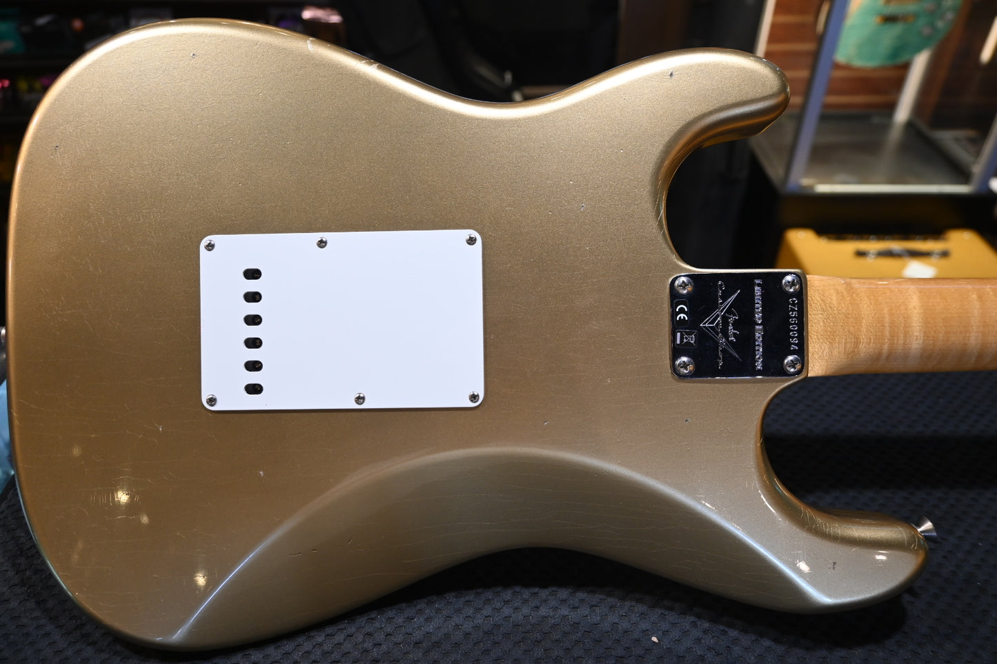 Fender Custom Shop LTD 1964 Stratocaster Journeyman 2022 - Aged Aztec Gold Guitar #0094 - Danville Music