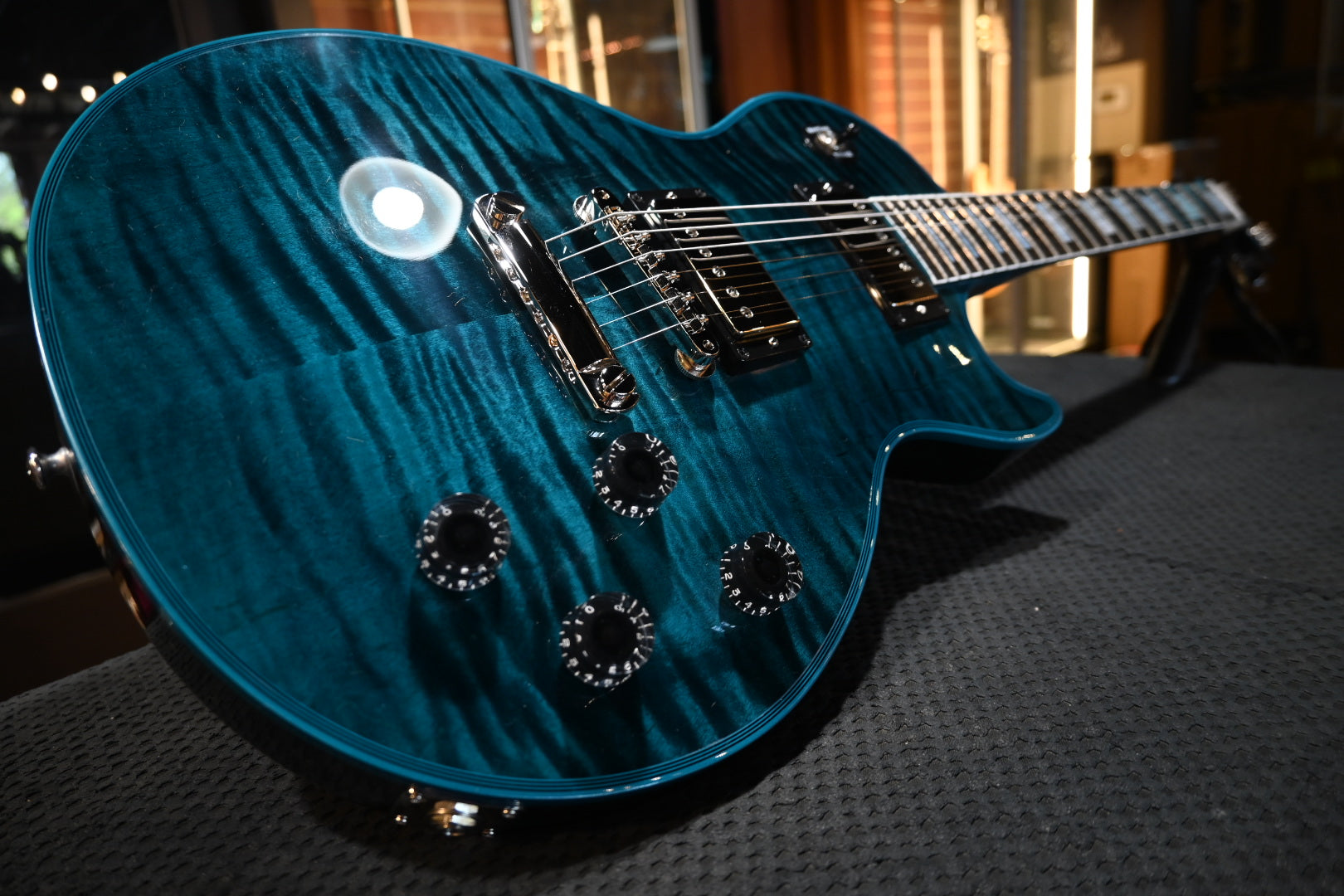 Gibson Custom Shop Les Paul Axcess Custom Peacock Widow Stopbar - Peacock Widow Guitar #0331 - Danville Music
