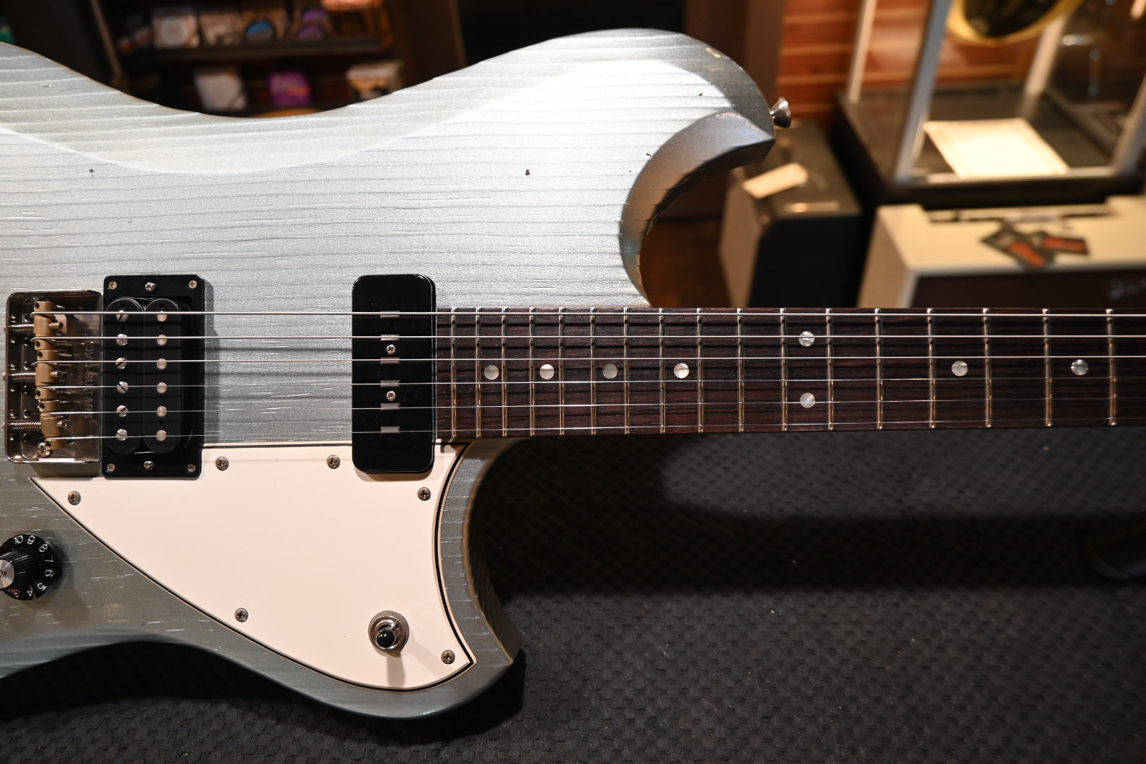 Novo Nucleus Voltur V2 - Ice Blue Metallic Guitar #2639 - Danville Music