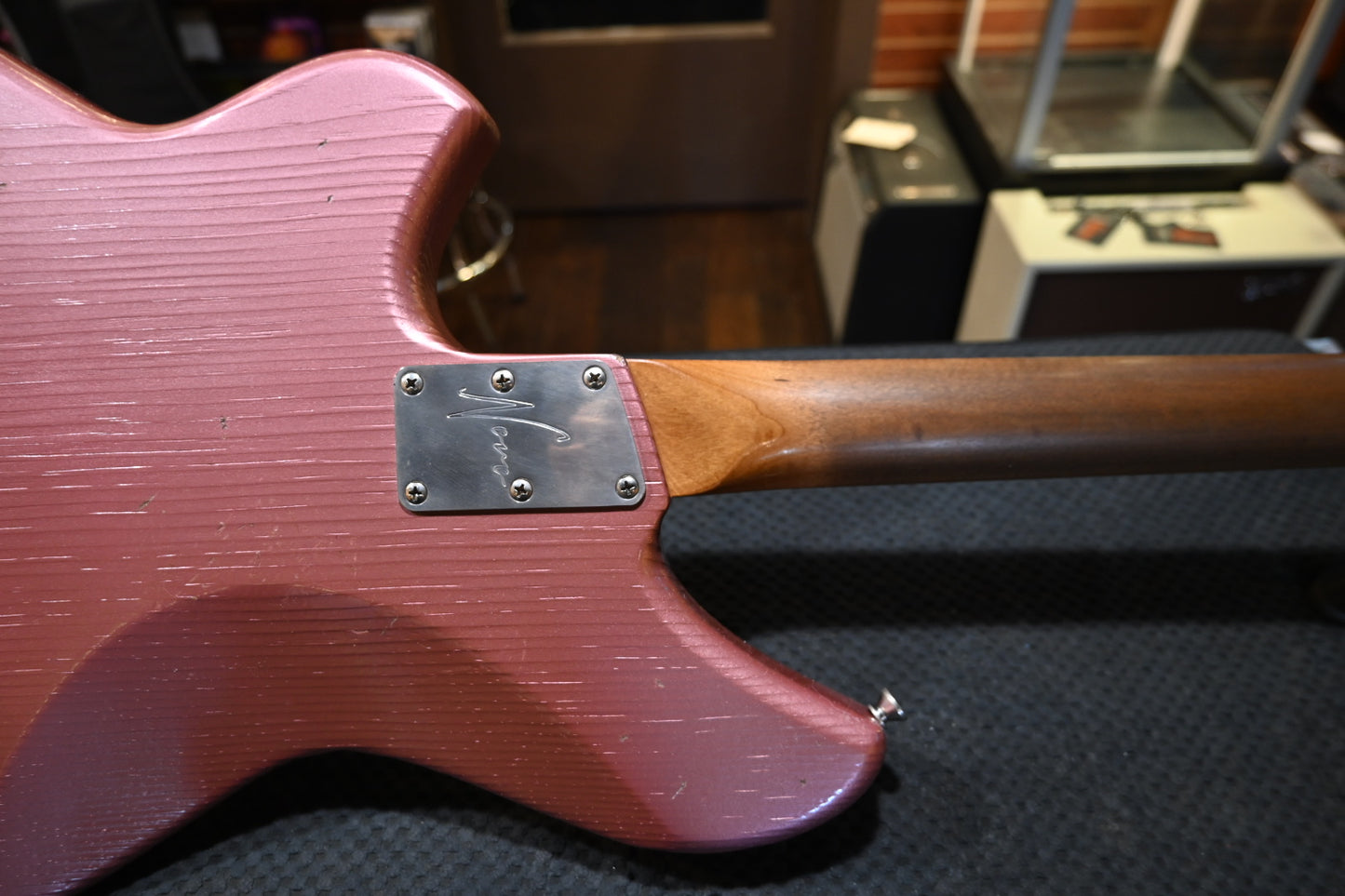 Novo Ivorus Bass - Burgundy Mist Bass #6343 - Danville Music