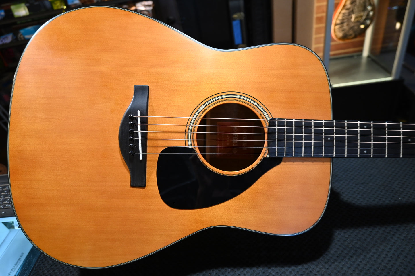 Yamaha FGX3 USED
