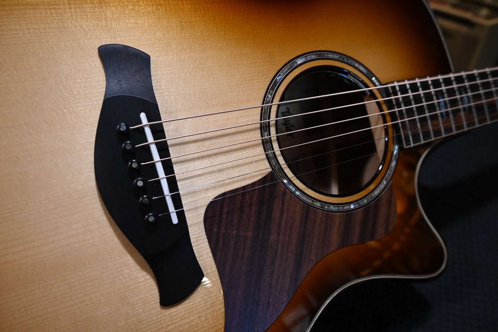 Taylor Builder’s Edition 814ce Adirondack/Honduran Rosewood - Shaded Edge Burst Guitar #6709 - Danville Music