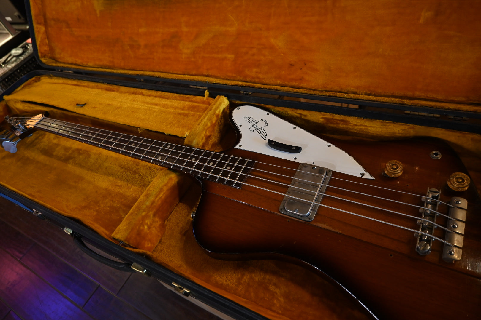 Gibson Thunderbird II 1964 - Sunburst Bass #0059 - Danville Music