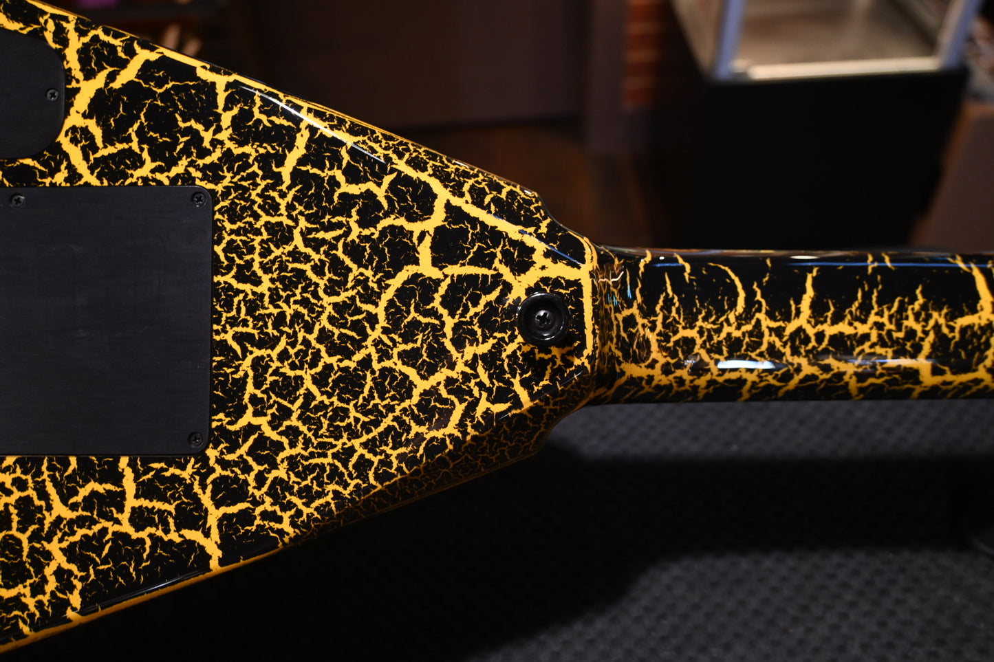 Jackson Custom Shop Randy Rhoads RR24 2H FR 2024 - Black Yellow Crackle Guitar #3862 - Danville Music