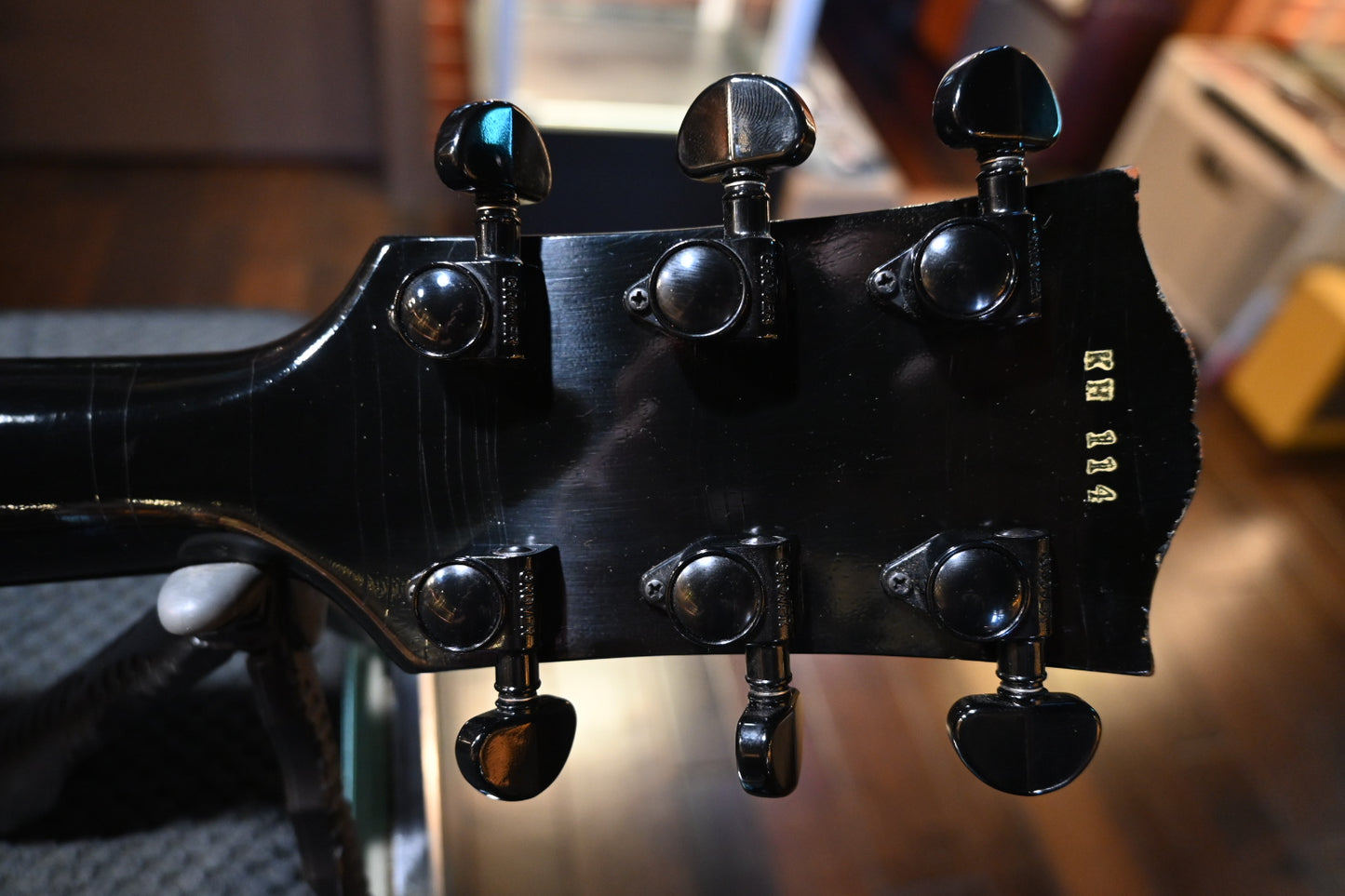 Gibson Custom Shop Kirk Hammett 1989 Les Paul Custom Murphy Lab Aged Nitro 2024 - Ebony Guitar #KH114 - Danville Music