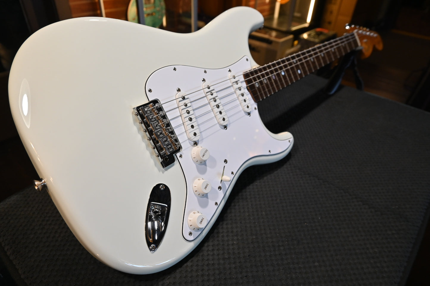 Fender Custom Shop Empire ‘67 Stratocaster NOS 2022 - Olympic White Guitar #7803 - Danville Music