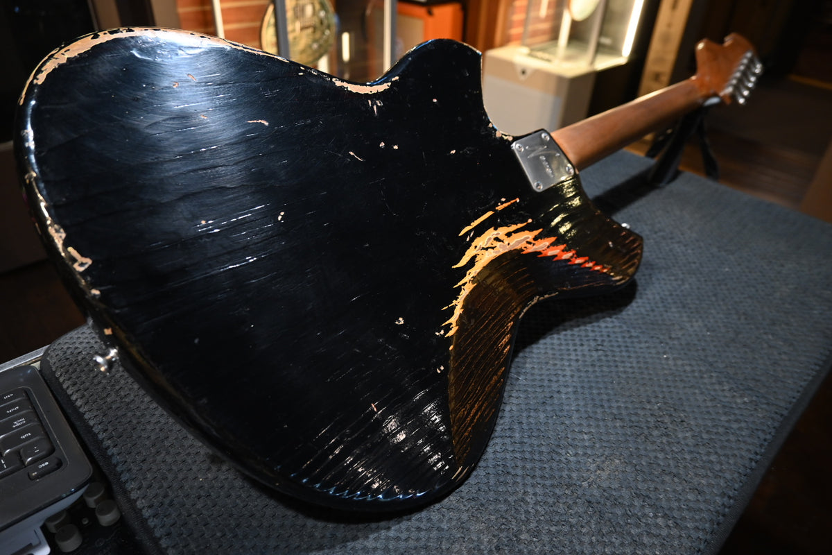 Novo Serus J Limited - Bull Black over ‘64 3-Tone Burst Guitar #1159