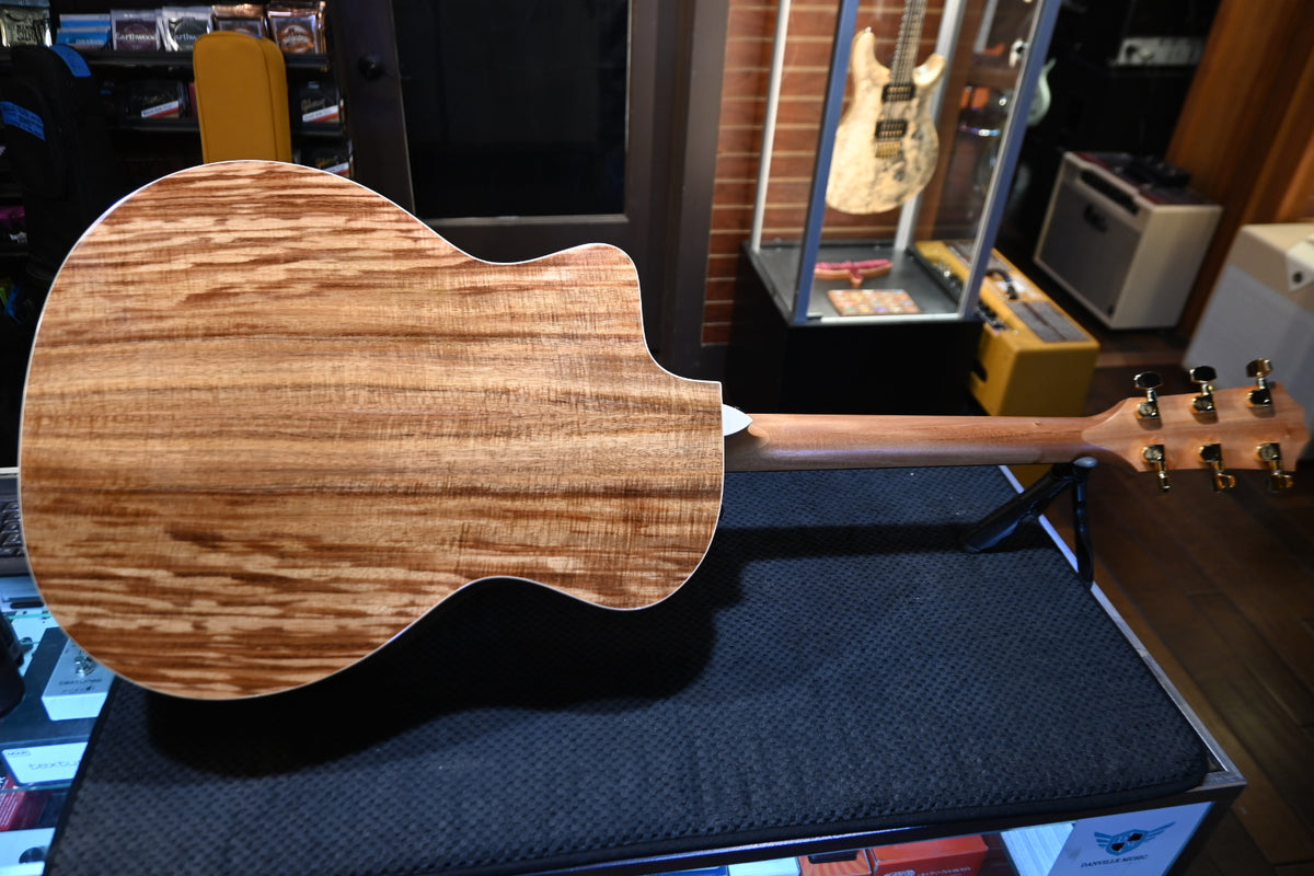 Taylor 214ce-K DLX Guitar #6446