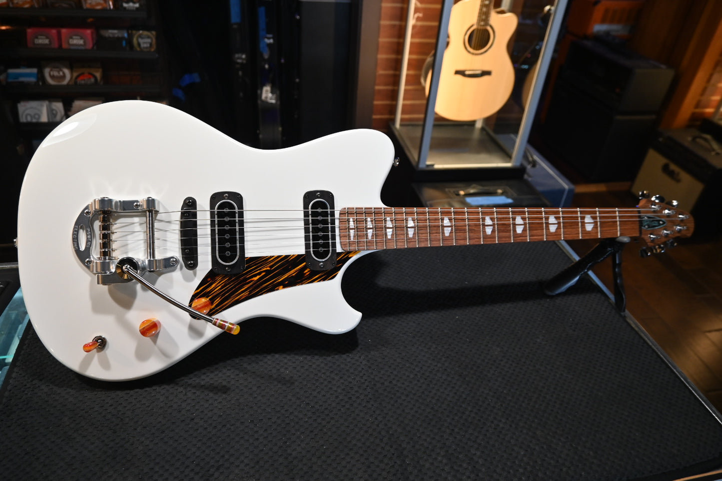 Powers Electric A-Type PF42 - Moonlight White Guitar #A840