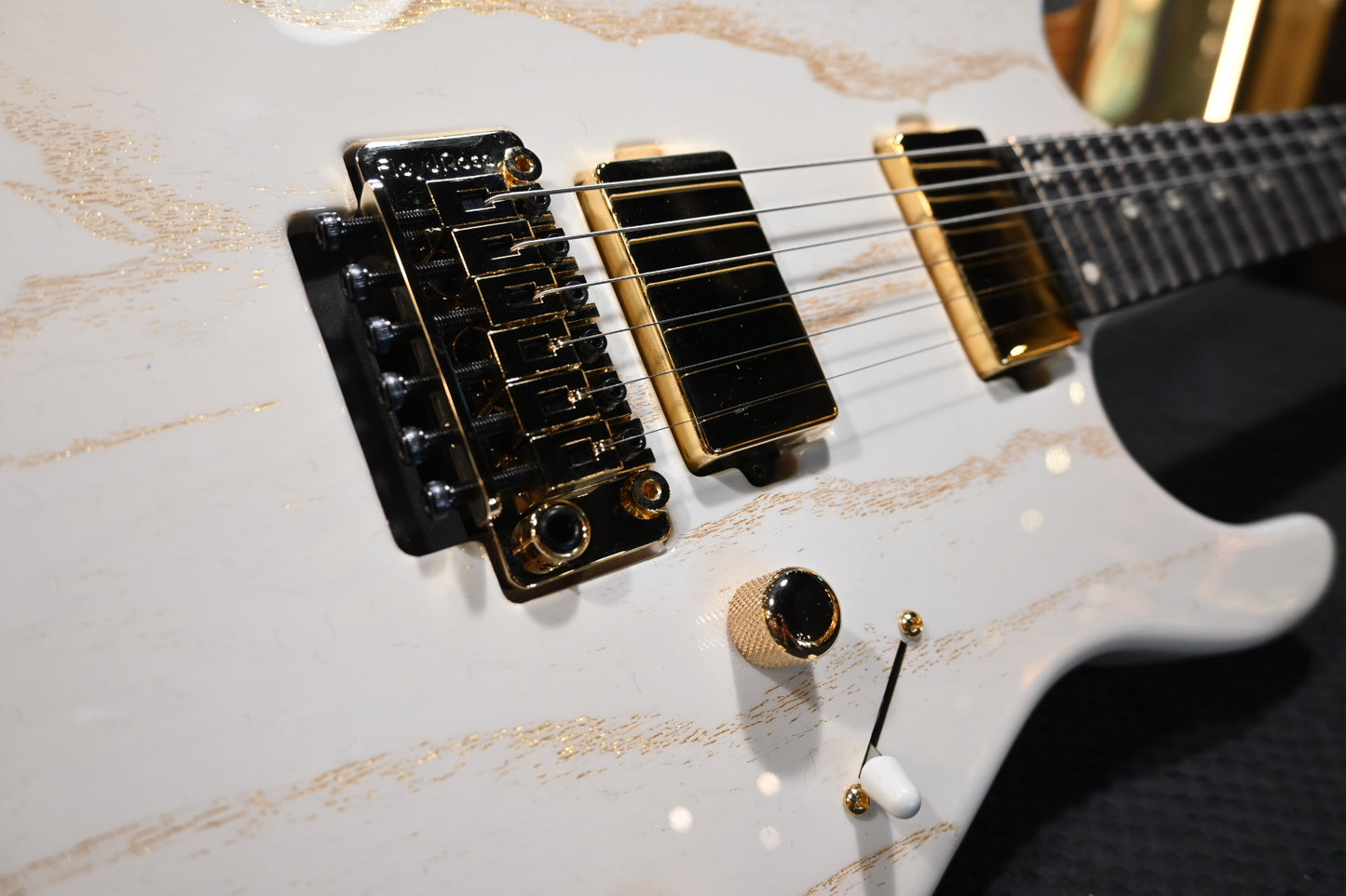 Tom Anderson Angel Player - White with Gold Doghair Guitar #926P