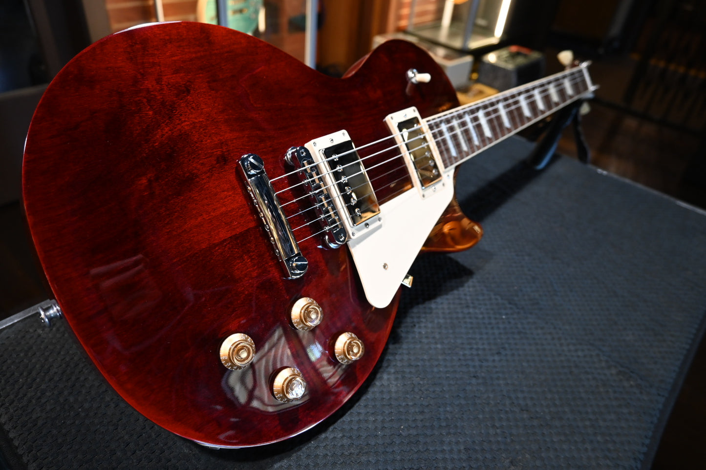 Gibson Les Paul Studio 2024 - Wine Red Guitar #0267 - Danville Music