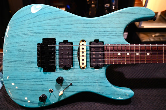 Tom Anderson Li’l Angel Player Shorty - Translucent Cotton Candy Blue Dark Grain Guitar #924N