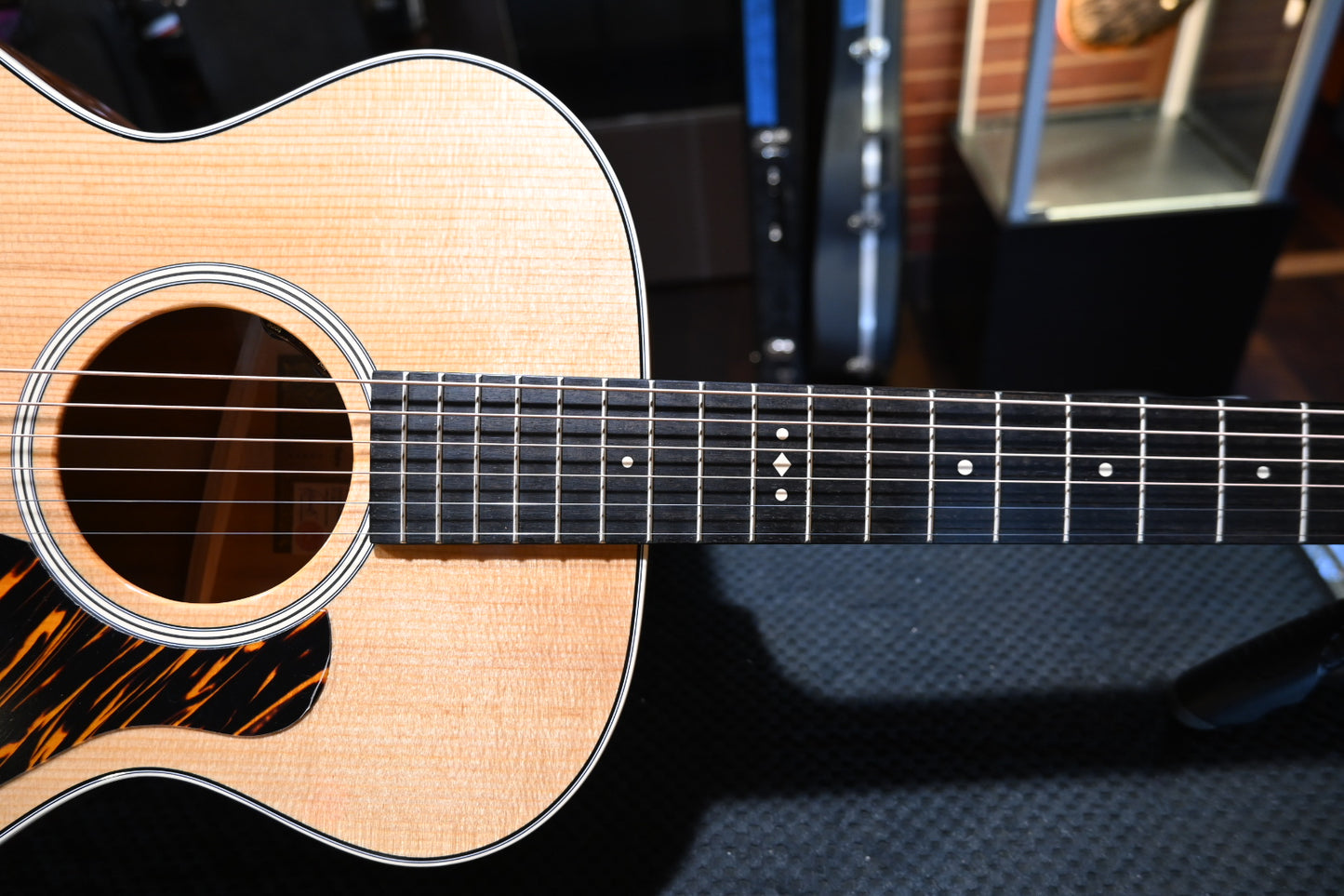 Taylor Gold Label 512e Guitar #6040